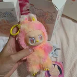 Фигурки LABUBU Big into Energy (photo 6)