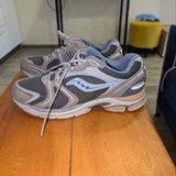 Кроссовки Saucony ProGrid Triumph 4 (photo 1)