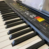 Синтезатор Yamaha PSR-F52 (photo 3)