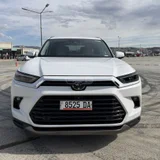 Автомобильная решетка радиатора и запчасти (photo 1)