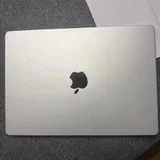 MacBook M2 Pro (photo 1)