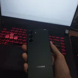 Samsung Galaxy S22 (photo 2)