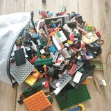Набор деталей LEGO (photo 1)