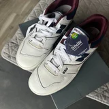 **Продаю новые оригинальные кроссовки 👟** (photo 1)