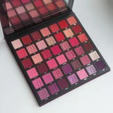 Палетка теней By BEAUTY BAY Berries 42 оттенка (photo 1)