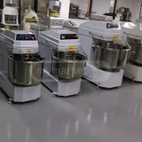 Промышленная тестомесильная машина и кухонное оборудование (photo 1)