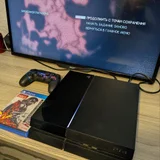 PlayStation 4 (photo 1)