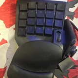 Razer Tartarus V2. (photo 2)