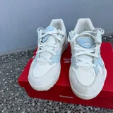 Женские кроссовки Reebok (photo 5)