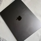 MacBook Pro 14 (2021) M1 Pro 16/512 ГБ (photo 1)