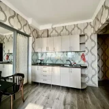 Сдам комфортную 1+1 в центре Батуми (photo 3)