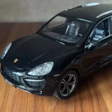 Porsche Cayenne на пульте управления (photo 2)