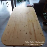стол. Столешница из массива сосны 120 Х 60 Х 3 см. Яхтенный лак. Высота 77 см. Складной. Состояние нового. (photo 2)