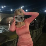 платье. Надела только для фоток, стиль не мой (photo 2)