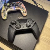 PlayStation 4 Pro 1TB (photo 6)