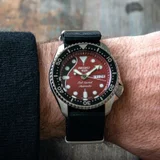 Часы Seiko Brian May Red Special Limited Edition (photo 4)