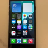 iPhone SE 2020 64GB (photo 1)