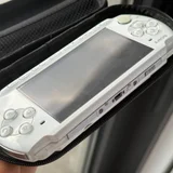 PSP 3000 (photo 4)