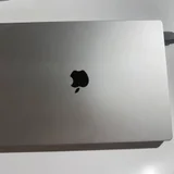 MacBook Pro 16 (photo 3)
