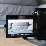 Sony ZV-E10 (photo 2)