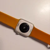 Apple Watch SE (2nd gen) (photo 1)