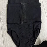 Утягивающие трусики (photo 1)