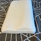 Анатомическая подушка JYSK memory foam (photo 2)
