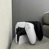 PlayStation 5 (photo 2)