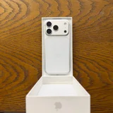 iPhone 17 Pro 256GB Silver eSIM (photo 1)