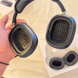 AirPods Max (photo 6)