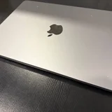 MacBook Air M3 8/256 (photo 1)