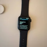 Apple Watch Series 5 40 мм (photo 2)