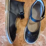 Туфли для школы, сада, на стопу 19. Надеты, наверное, 1 раз, или вообще только дома. Как обычно, сначала не доросли, потом переросли)) ортопедические, кожа. (photo 3)