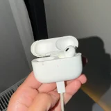 AirPods Pro (photo 2)
