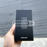 Мобильные телефоны Samsung Galaxy S24 (photo 1)
