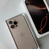 iPhone 16 Pro Max 256 ГБ (photo 2)