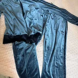 Костюм Adidas Original (photo 1)