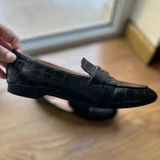 **2. Лоферы 38р под кожу крокодила** (photo 5)