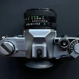 Пленочный фотоаппарат Canon AT-1 (photo 7)