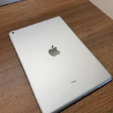 iPad A2602 9th Generation на запчасти (photo 1)
