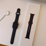 Apple Watch Series 5 40 мм (photo 1)