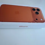 iPhone 17 Pro Max (photo 2)