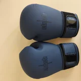 Боксерские перчатки Clinch 14 унций — hand blower, binoculars (photo 1)