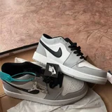 Кроссовки — sandal, running shoe (photo 7)