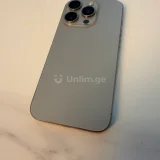 iPhone 15 Pro — remote control, cellular telephone (photo 2)