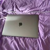 MacBook Pro 13 (2020) i5 16GB 256GB — notebook, quilt (photo 2)