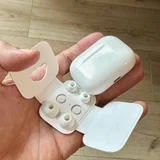 Apple AirPods Pro (1st Gen) — nipple, switch (photo 2)