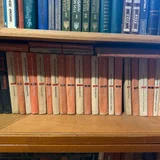 Книги — bookcase, library (photo 2)