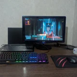 Монитор Philips 22 227E3LSU Full HD — desktop computer, monitor, mouse (photo 2)
