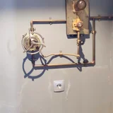 Холодильник — projector, sewing machine (photo 1)